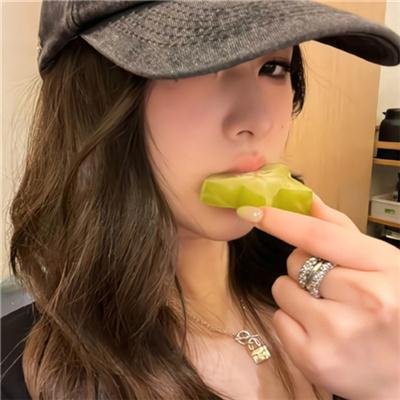 大叔喜欢可爱小玩意